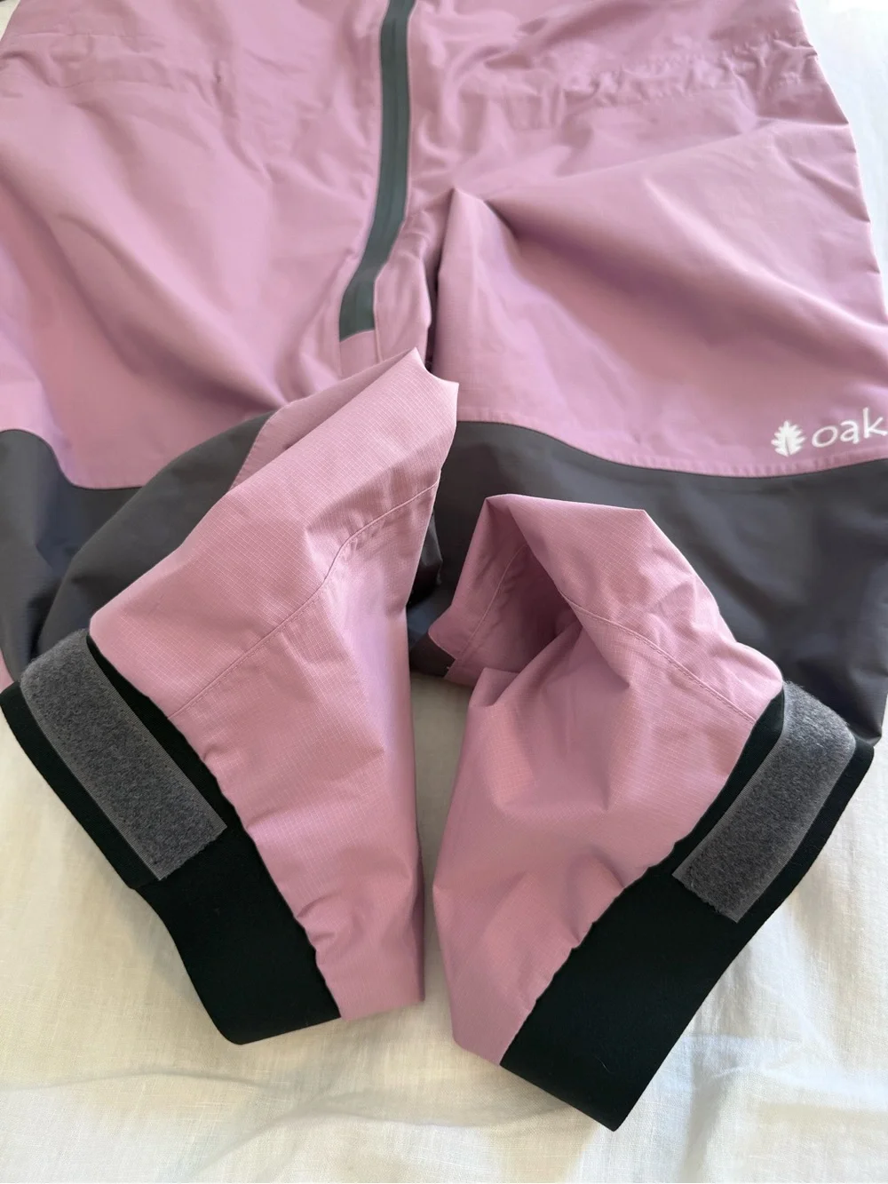 Oakiwear excellent barely